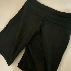 Lucy Activewear Stretch Short